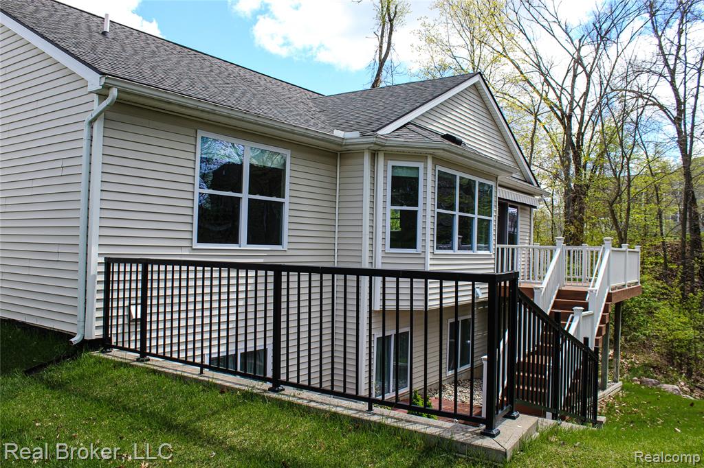 1313 Secretariat Way, Howell, MI 48843 — Photo 50