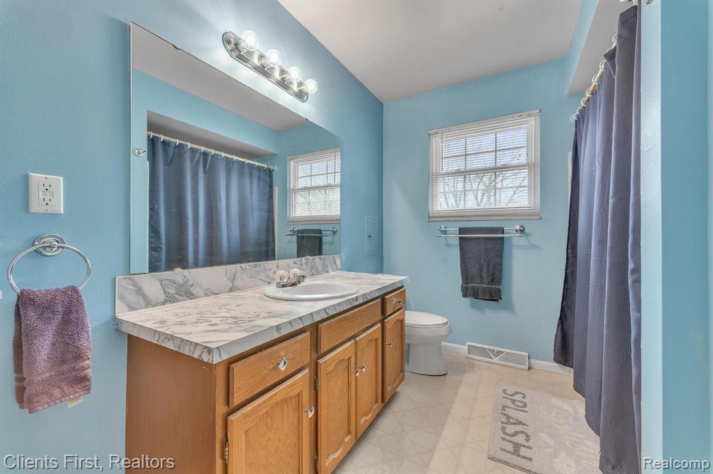 700 TOLL Street, Monroe, MI 48162 — Photo 23