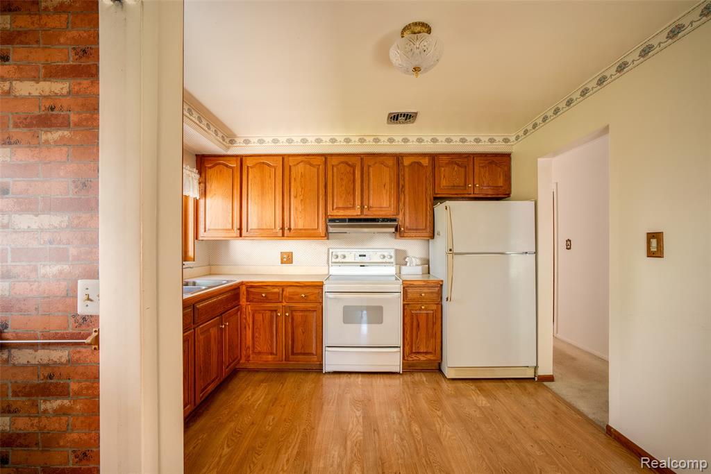 4120 Baybrook Drive, Waterford, MI 48329 — Photo 7