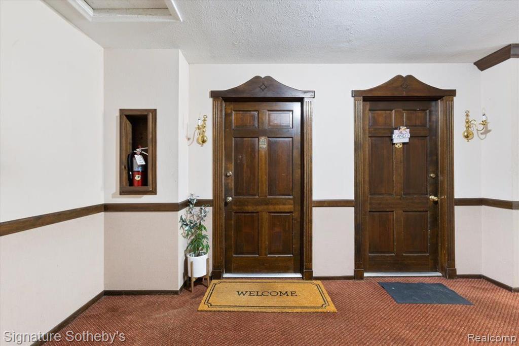 27598 E ECHO, 248, Farmington Hills, MI 48334 — Photo 3