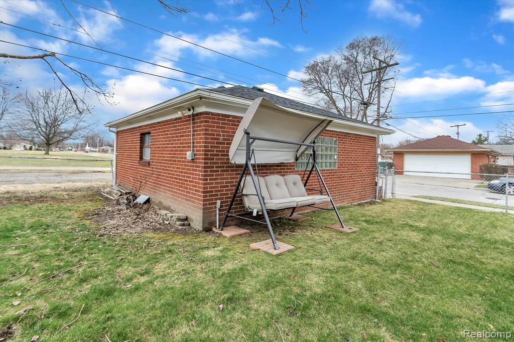 995 Moran Avenue, Lincoln Park, MI 48146 — Photo 46