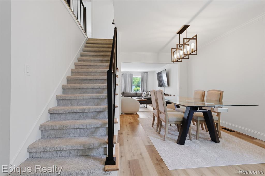 72 N North Shore Drive, Lake Orion, MI 48362 — Photo 9