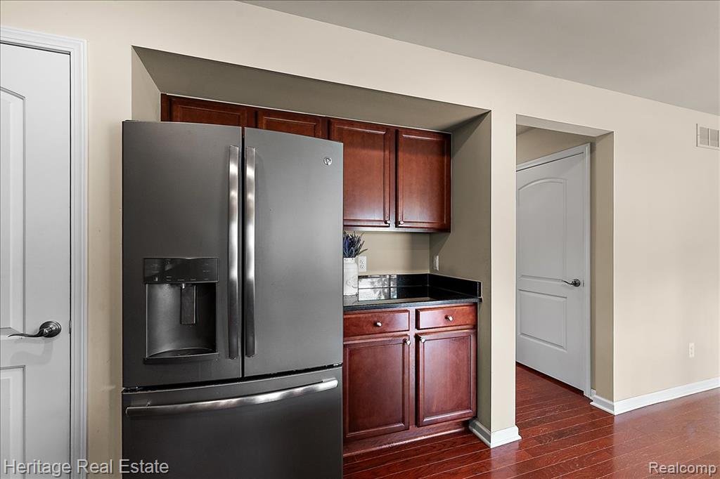 5222 Coulter Lake Boulevard, Clarkston, MI 48348 — Photo 18