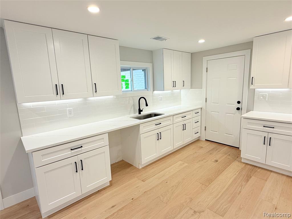42 Sterling Drive, Lapeer, MI 48446 — Photo 11