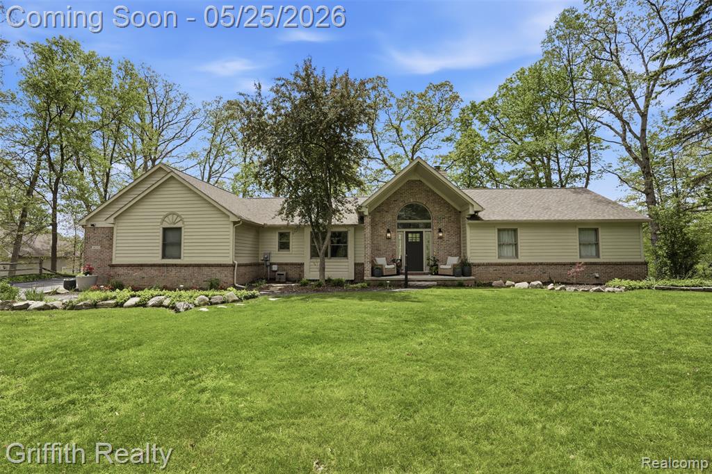 10232 Spencer Road, Brighton, MI 48114 — front exterior