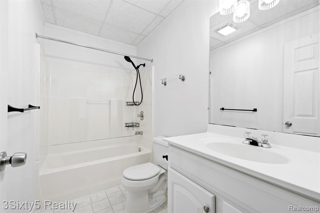 3982 Bridle Pass, Ann Arbor, MI 48108 — Photo 20