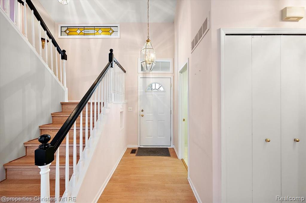 955 Rikki Ann, Wixom, MI 48393 — Photo 12