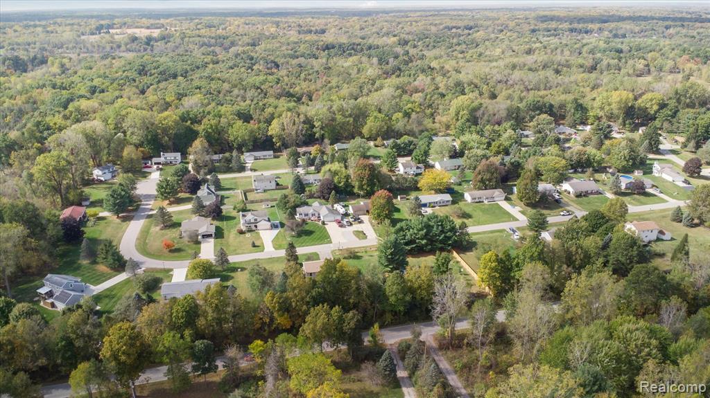 13399 Jennifer Drive, Perry, MI 48872 — Photo 43