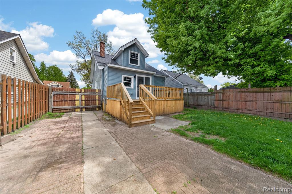 23313 Carlisle Avenue, Hazel Park, MI 48030 — Photo 33