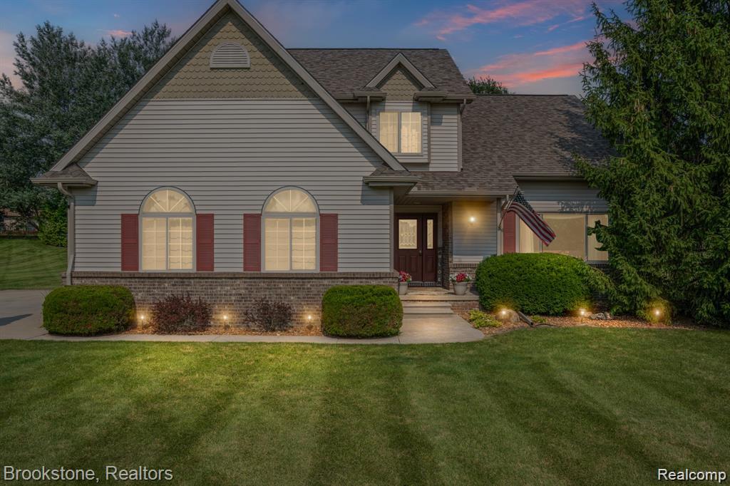 5280 Brantford Court, Grand Blanc, MI 48439 — front exterior