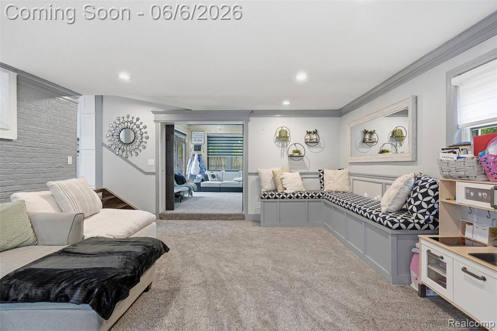 7723 Hazelton Street, Dearborn Heights, MI 48127 — Photo 15