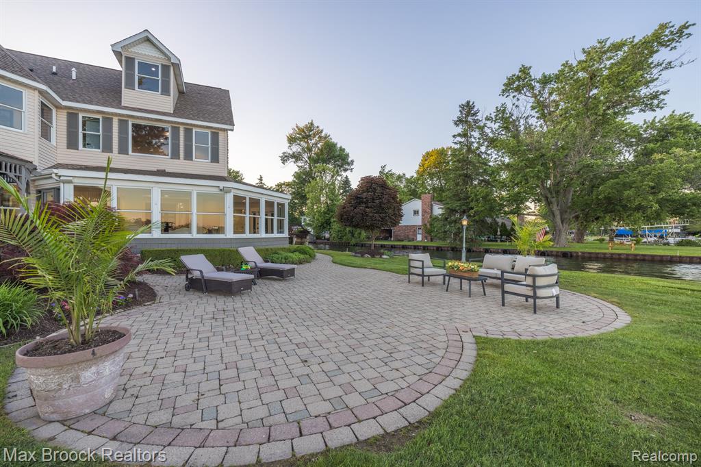 4659 LINWOOD Street, West Bloomfield, MI 48324 — Photo 74