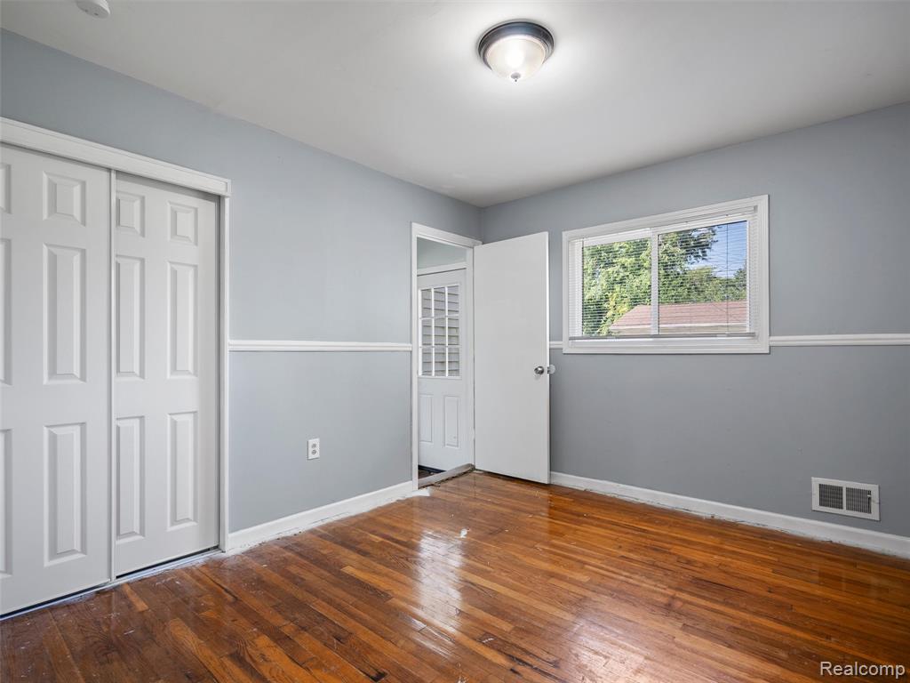 7472 Sloan Street, Taylor, MI 48180 — Photo 15