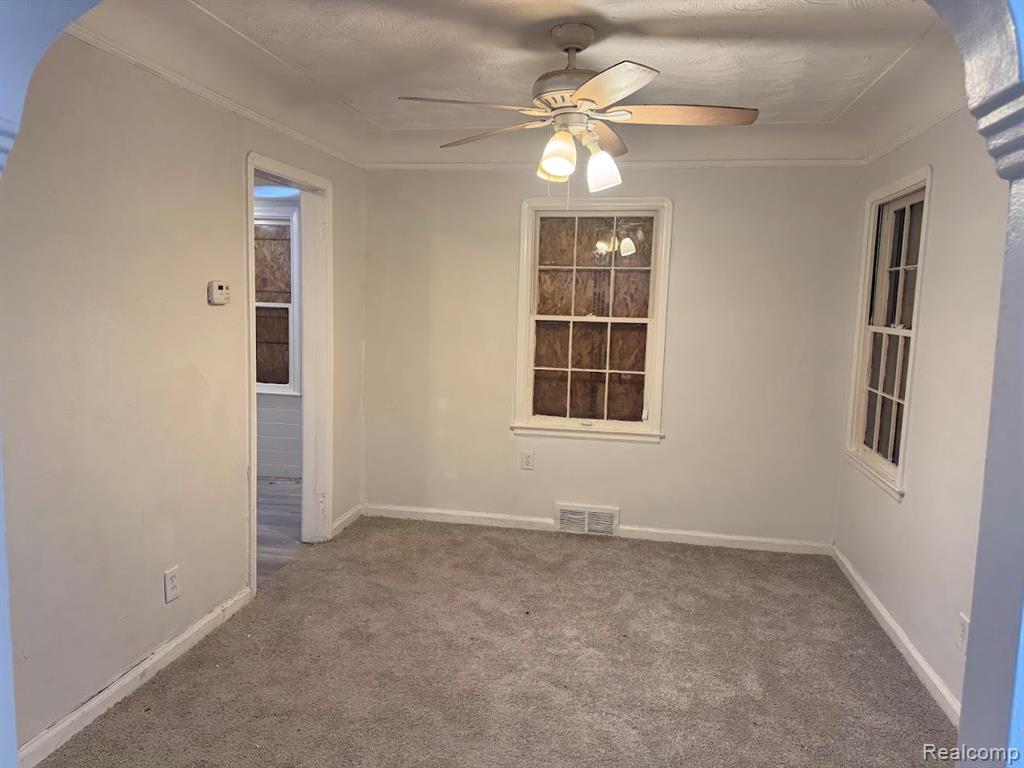 15613 Seymour Street, Detroit, MI 48205 — Photo 19