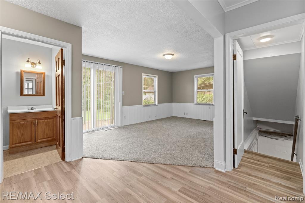 619 Frank Street, Flint, MI 48504 — Photo 23