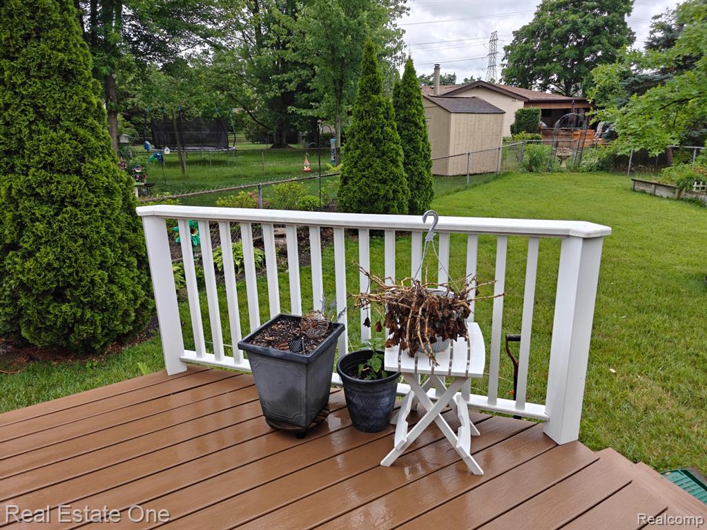 42075 GLORIA Drive, Canton, MI 48187 — Photo 51