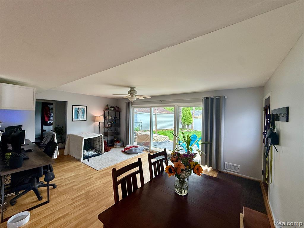 992 KEY WEST Drive, Clawson, MI — Photo 12