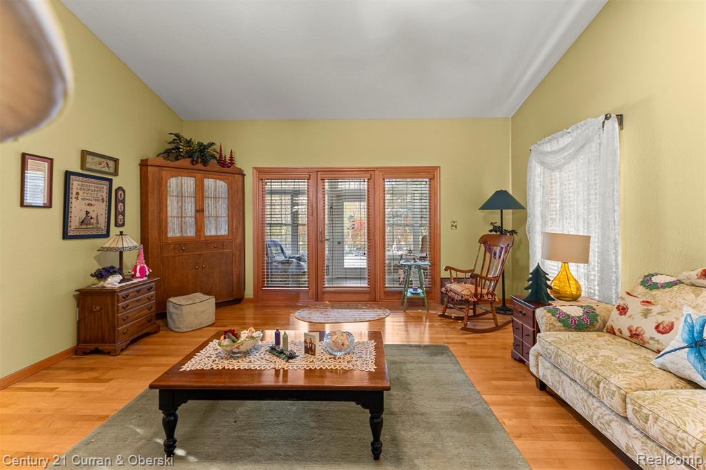 6858 Yorktown Place, Temperance, MI 48182 — Photo 5