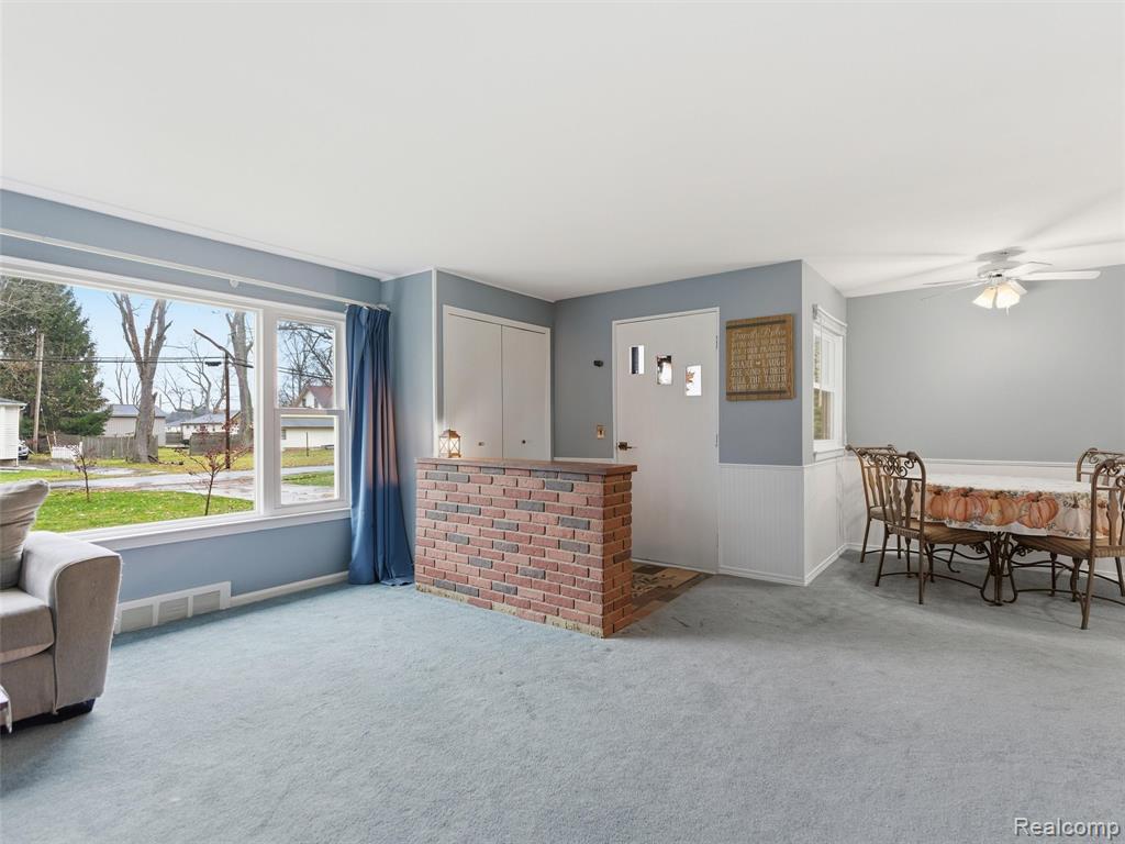 550 Johnson Street, Almont, MI 48003 — Photo 3