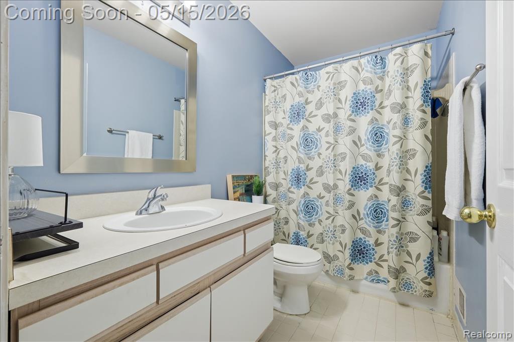 9148 Lakewood Drive, Whitmore Lake, MI 48189 — Photo 48