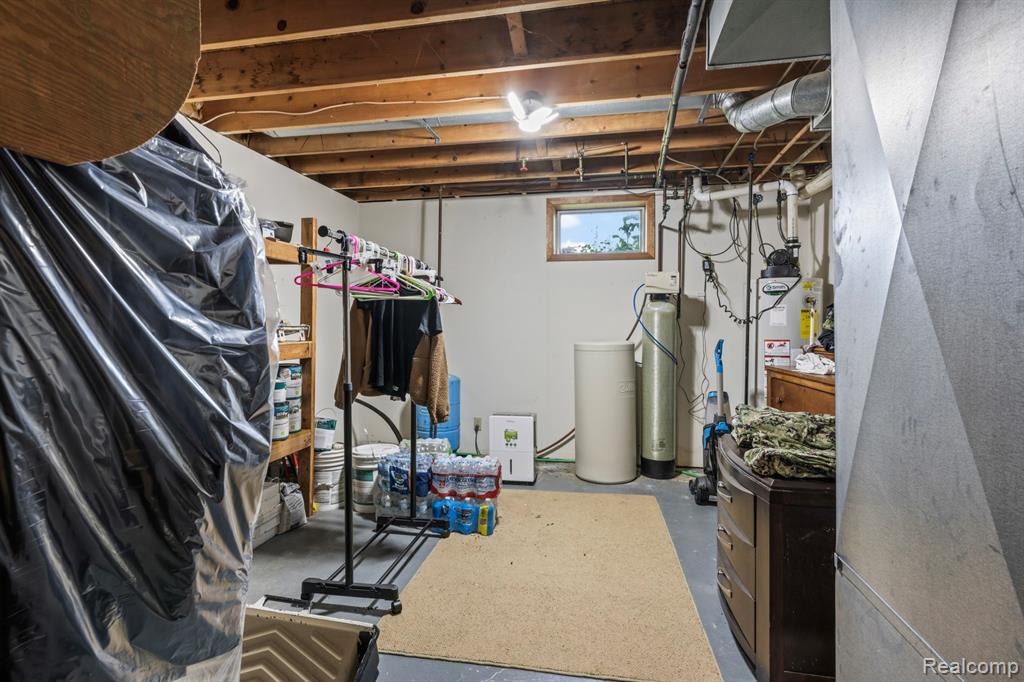 5466 Webster Road, Flint, MI 48504 — Photo 39
