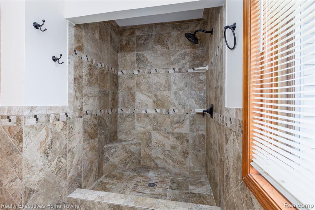 1041 Mackie Road, Almont, MI 48003 — Photo 48