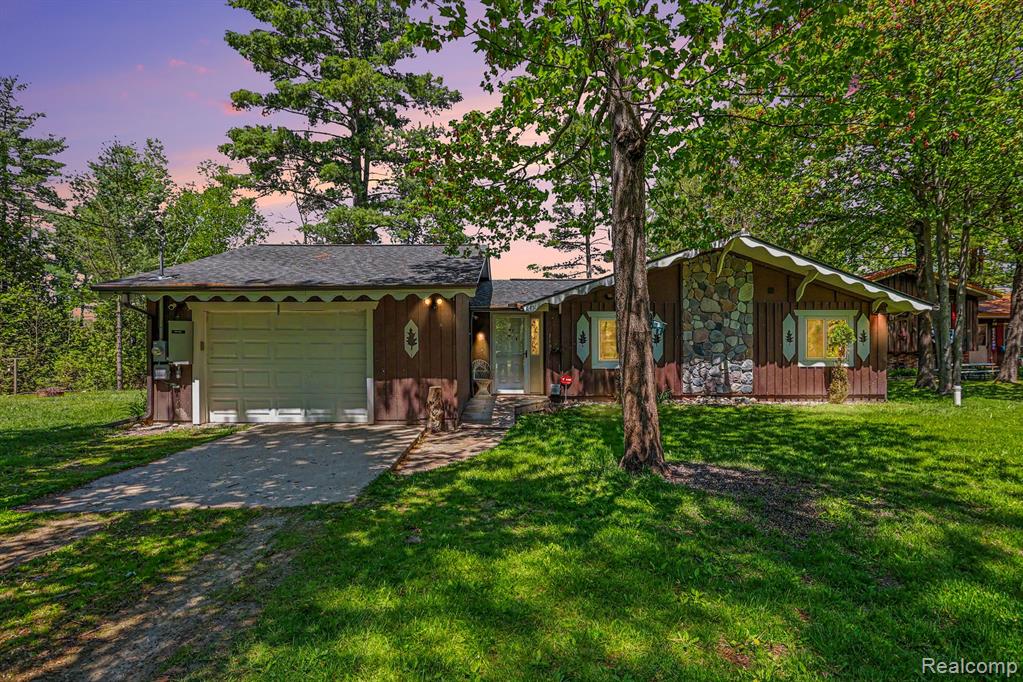 1107 Northern Trail, Alger, MI 48610 — Photo 3
