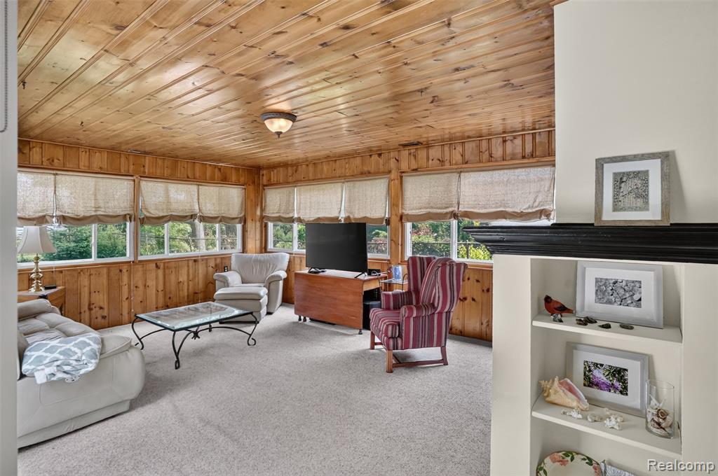 15690 Birwood Avenue, Beverly Hills, MI 48025 — Photo 17