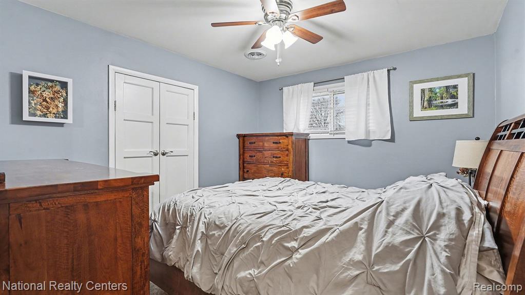 15643 Fry Street, Plymouth, MI 48170 — Photo 23