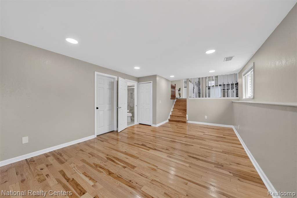 40014 Eagle Drive, Sterling Heights, MI 48310 — Photo 54