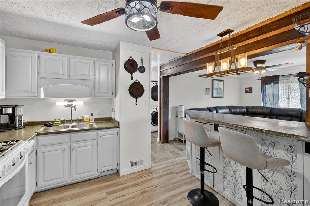 4048 Niagara Street, Wayne, MI 48184 — Photo 10