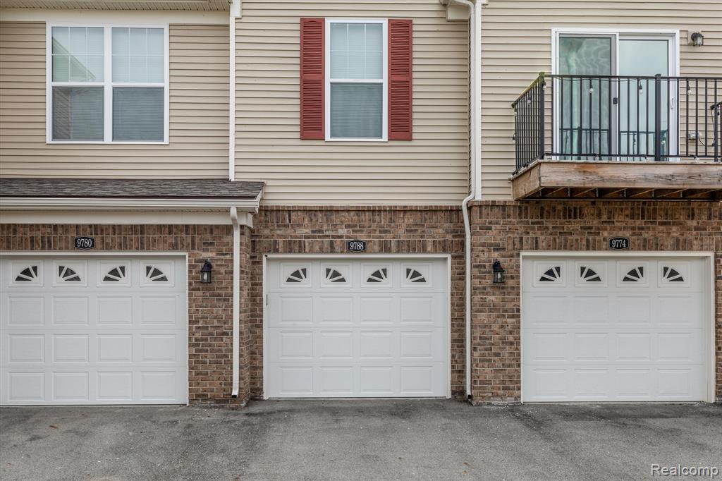 9788 RIDGE RUN Street, Howell, MI 48855 — Photo 27