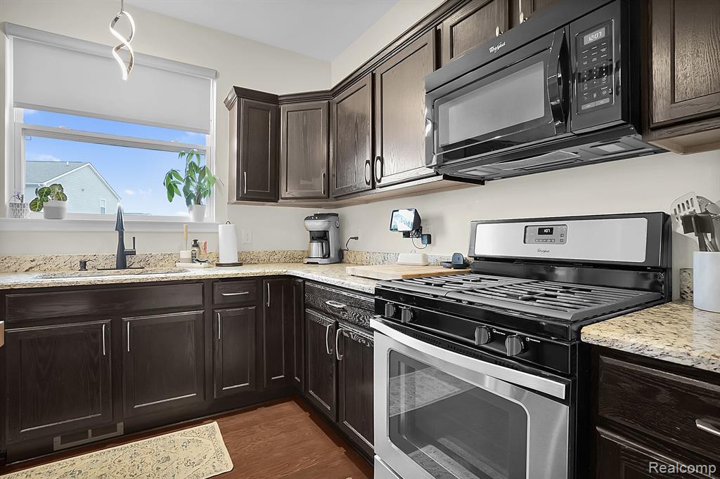 48115 STAPLETON Avenue, Macomb, MI 48042 — Photo 15