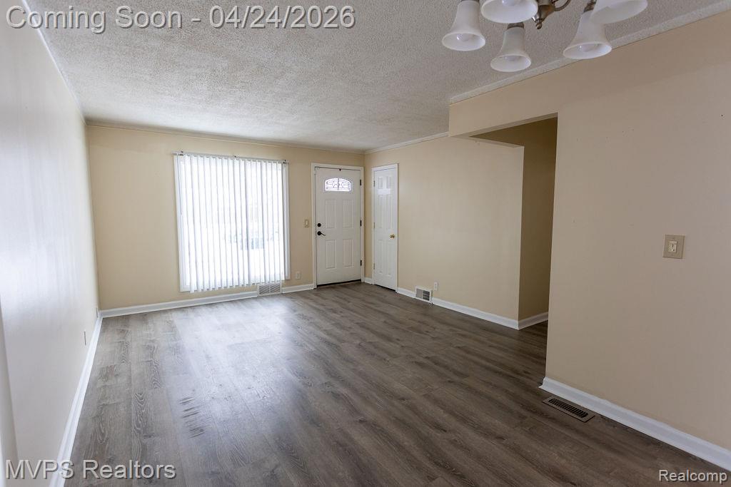 28259 Floral Street, Roseville, MI 48066 — Photo 3