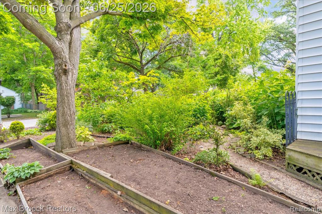 1432 E Park Place, Ann Arbor, MI 48104 — Photo 34