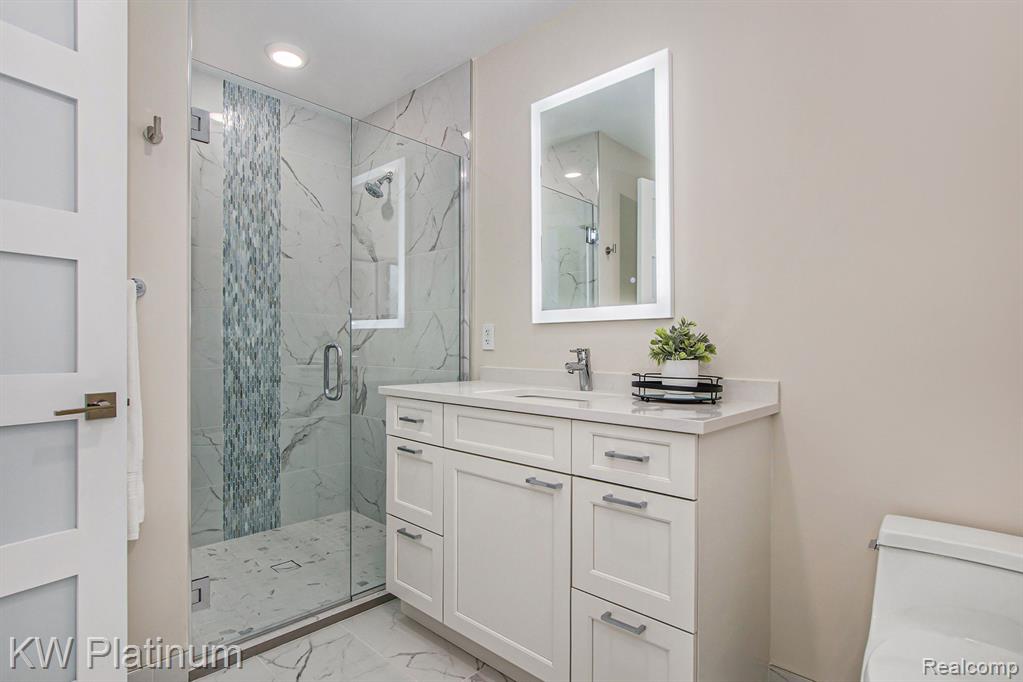 201 Beers Street, 63, Port Huron, MI 48060 — Photo 4