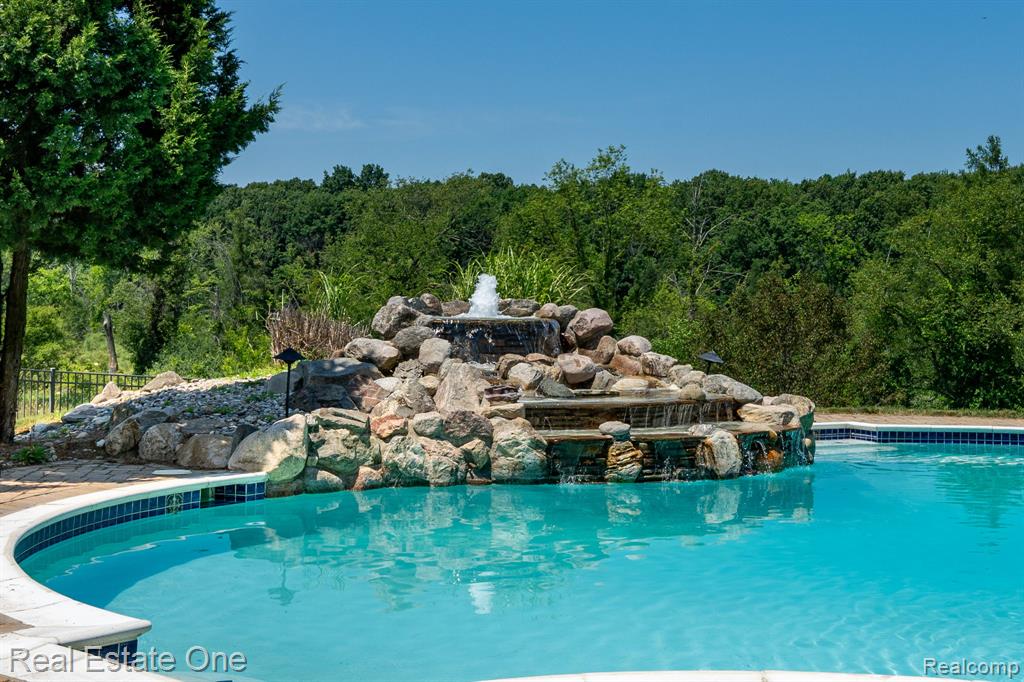 740 Greystone Drive, Chelsea, MI 48118 — Photo 57