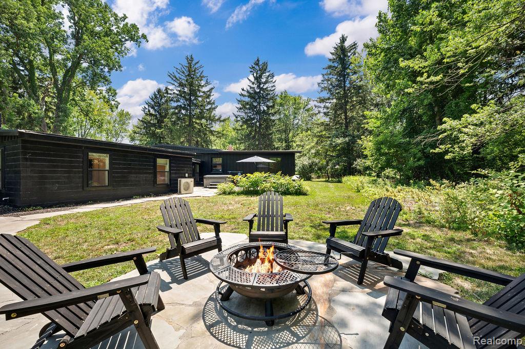 5831 Browntown Road, Sawyer, MI 49125 — Photo 32