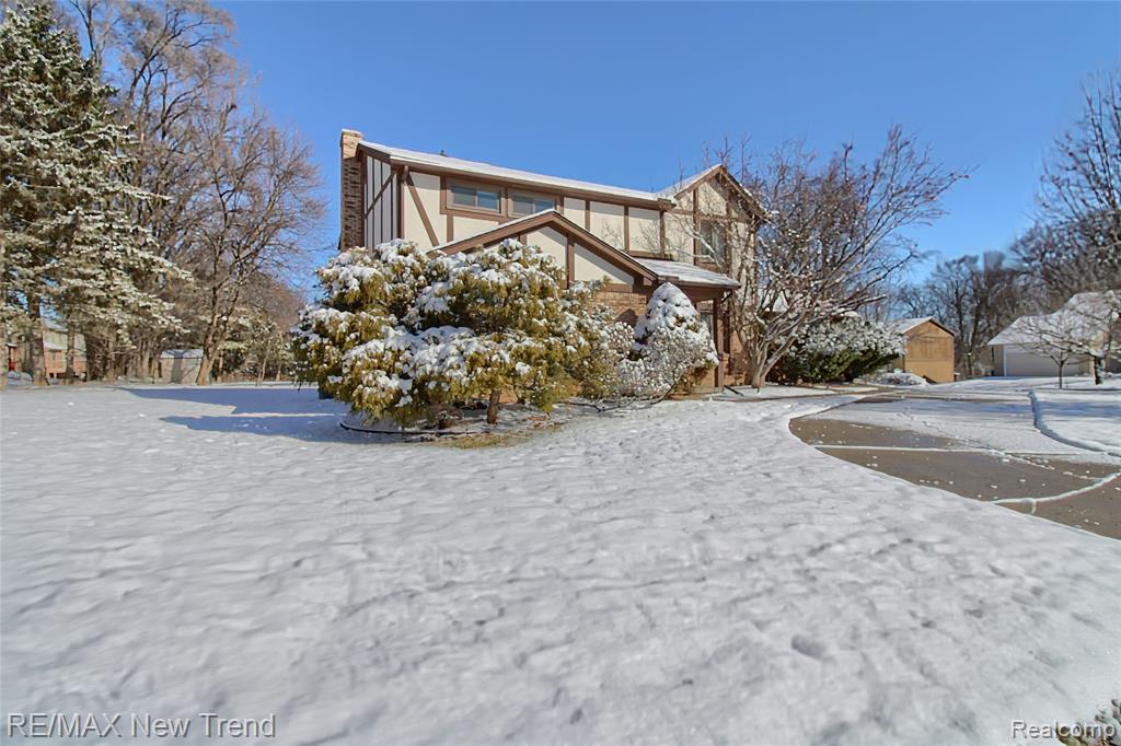 44420 Wright Way, Novi, MI — Photo 2