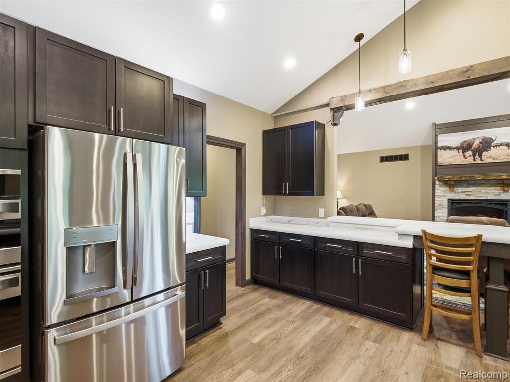 7055 Randall Drive, Fenton, MI 48430 — Photo 9