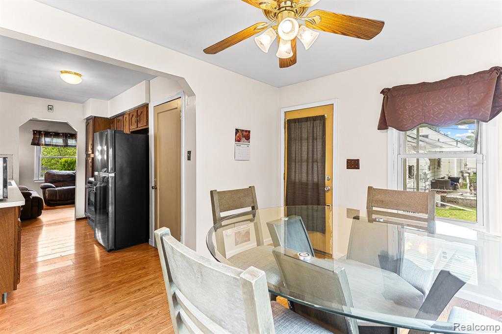 7491 Dacosta, Redford, MI 48239 — Photo 10