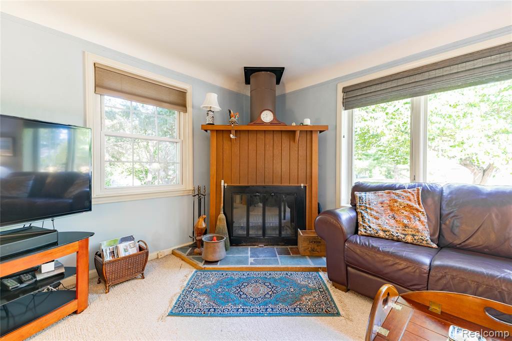 9447 Whitall Lane Road, Grosse Ile, MI 48138 — Photo 5