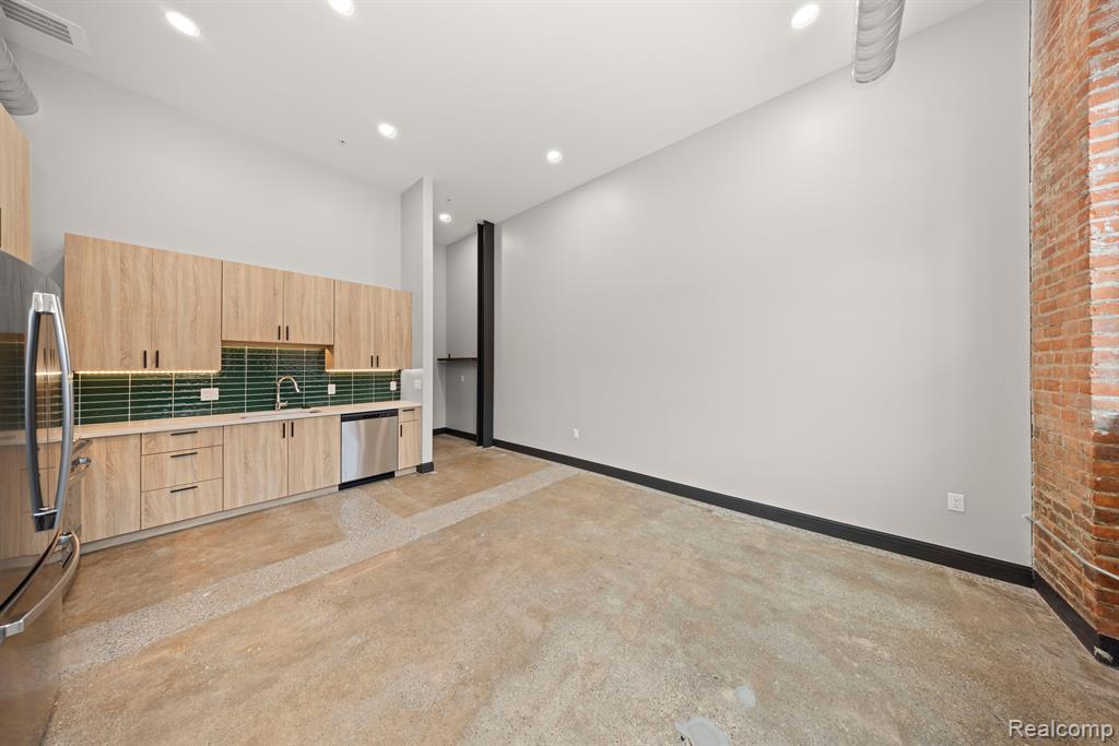603 E Milwaukee Street, Detroit, MI 48202 — Photo 13