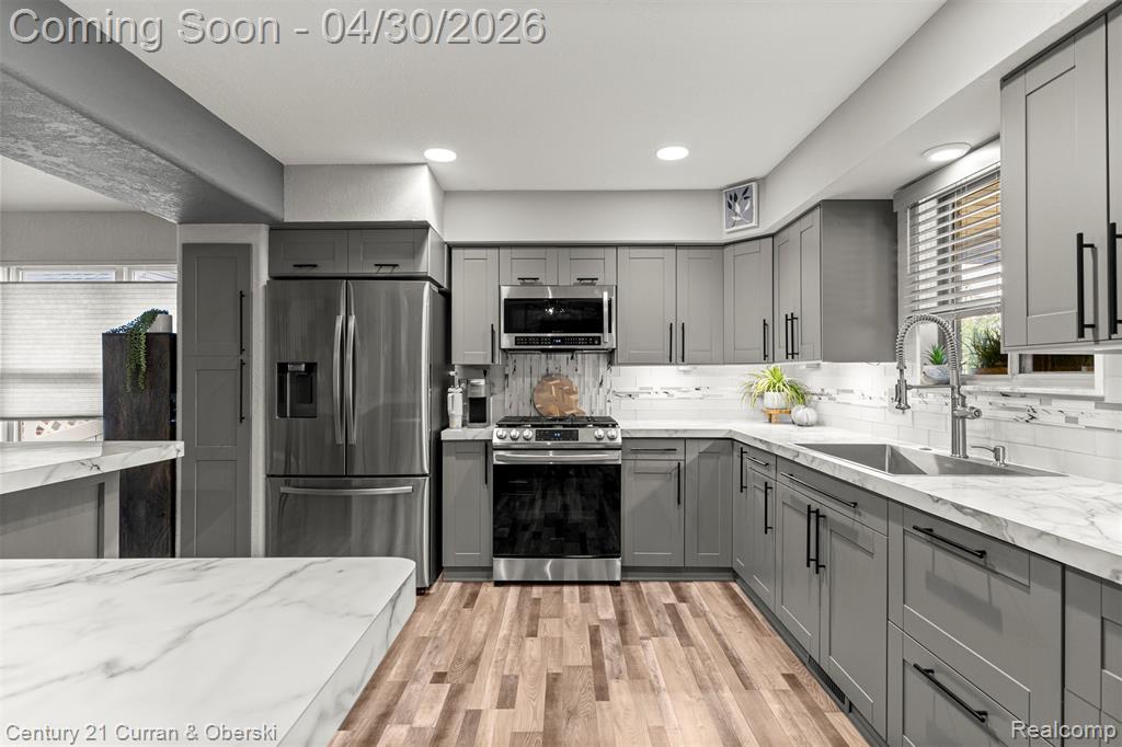15225 Heatherwood, Southgate, MI 48195 — Photo 18