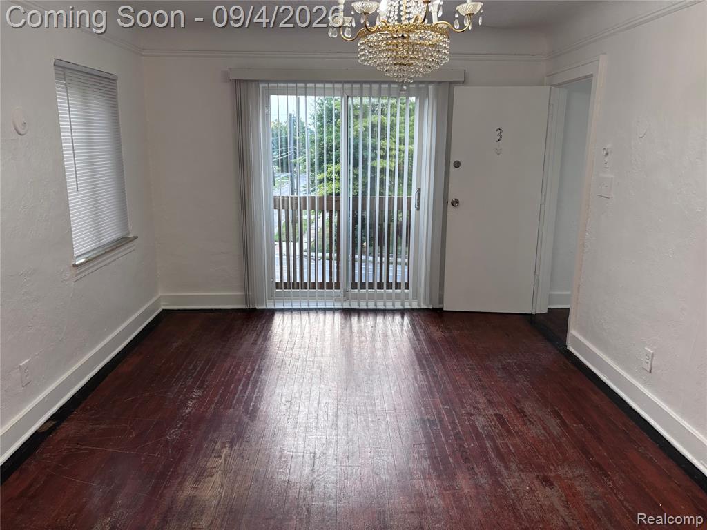 384 N Perry, Pontiac, MI 48342