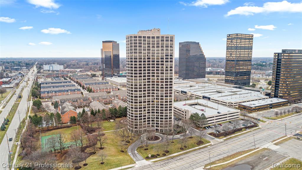 5000 Town Center, 1704, Southfield, MI 48075 — front exterior