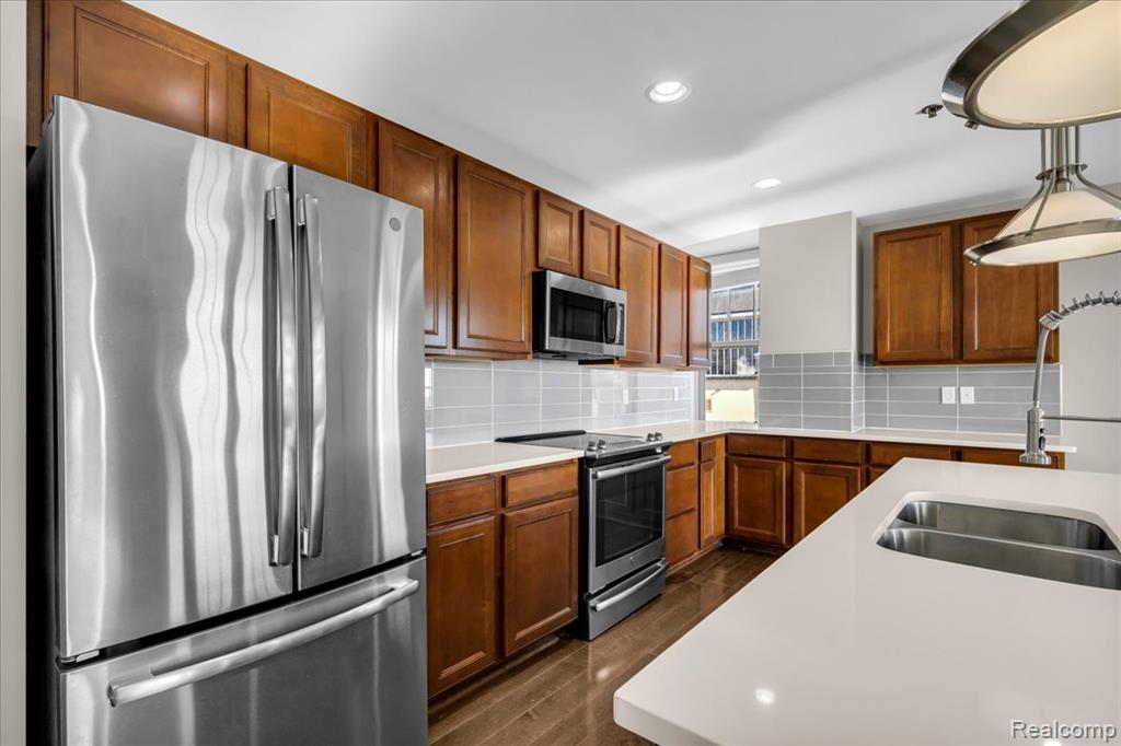 525 W LAFAYETTE Boulevard, 12E, Detroit, MI 48226 — Photo 14