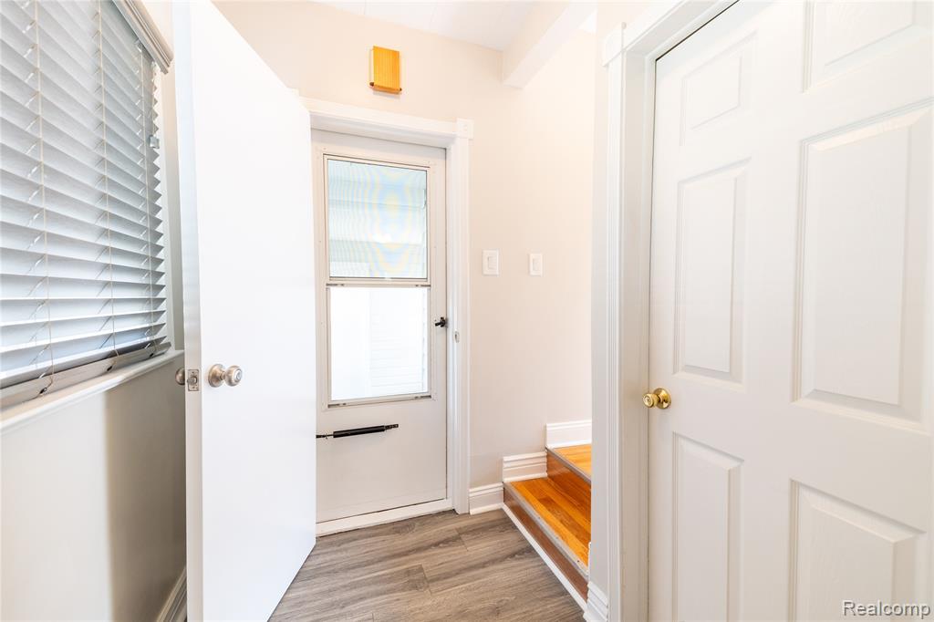 714 Park Avenue, Lincoln Park, MI 48146 — Photo 20