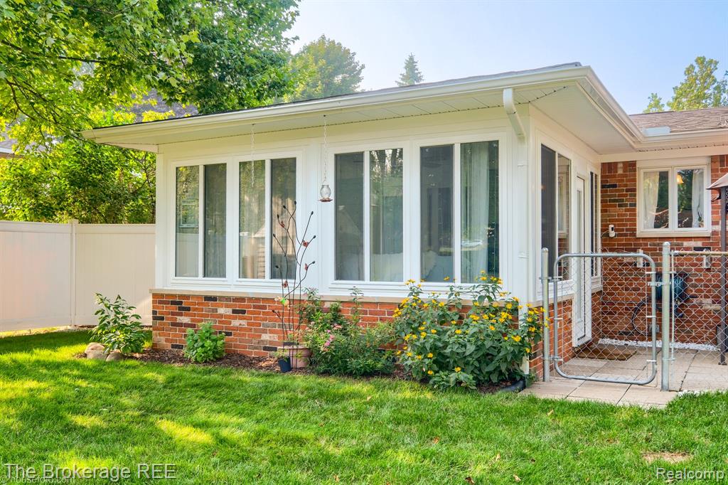 9404 E Lippincott Boulevard, Davison, MI 48423 — Photo 57
