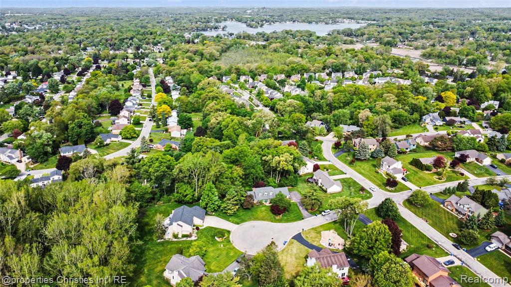 252 Granada Drive, White Lake, MI — Photo 46